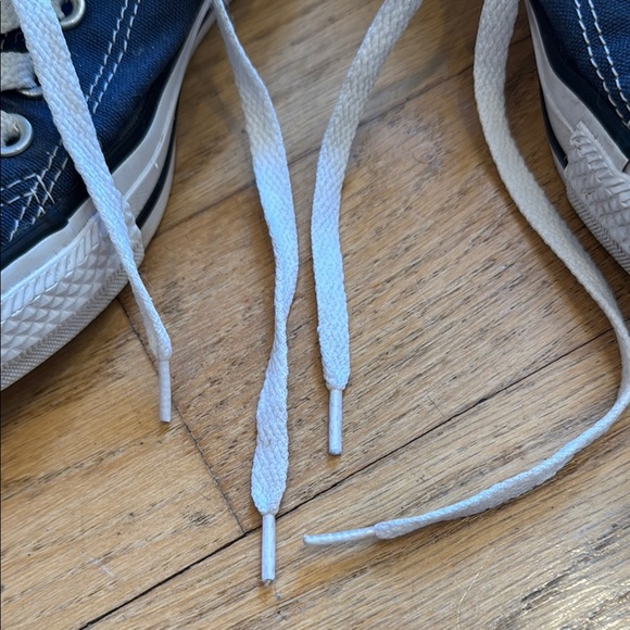 Converse Sneakers navy, size 7, good condition - Picture 9 of 10